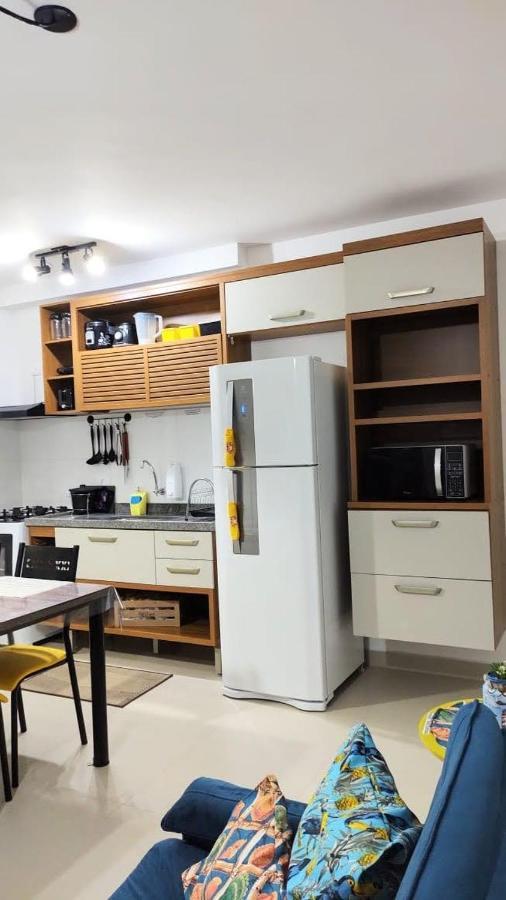 Apto Centro Ubatuba Com Varanda Gourmet, Suite E Piscina Exterior foto